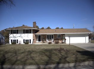 1156 Rachael St, Waterloo, IA 50701