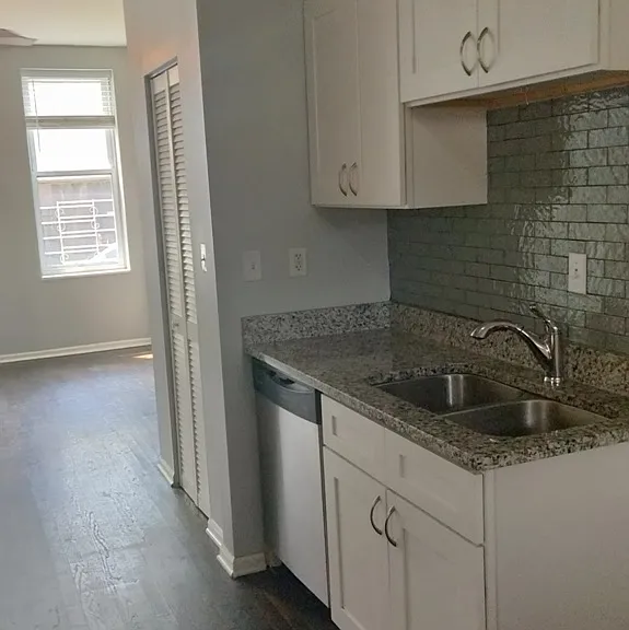 2652 W 21st Pl #1 — Photo 3