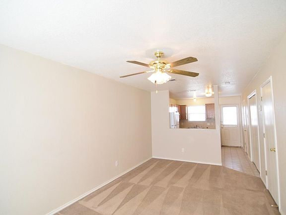 5th image of 4003 Madison Dr APT B