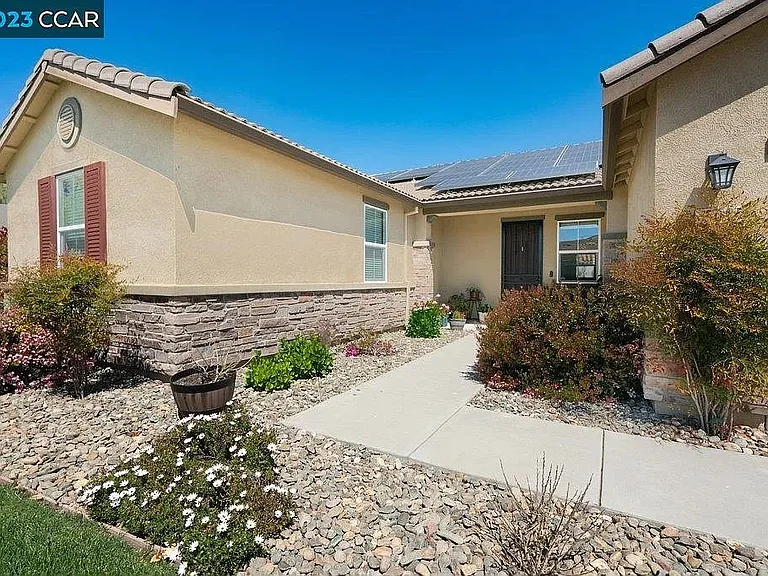 801 McCauley Way — Photo 1