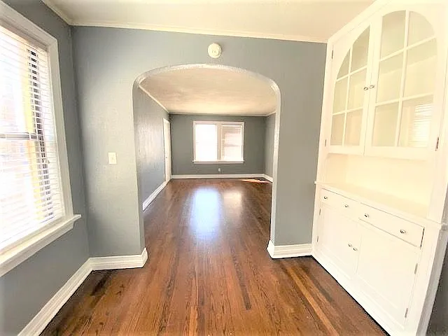 718 NW 30th St #D — Photo 6