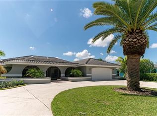 2294 Queens Way, Naples, FL 34112