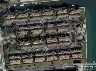1010 Lake Shore Dr APT 101, Lake Park, FL 33403