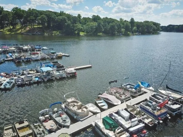 229 White Meadow Rd, Rockaway Twp., NJ 07866