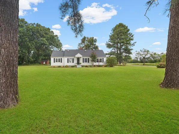 1181 Mountainside Ln, Burlington, NC 27217