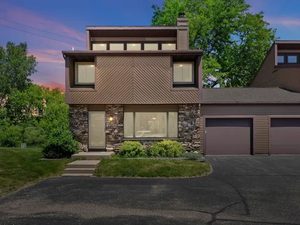 545 Knightsbridge Rd #545, Waunakee, WI 53597