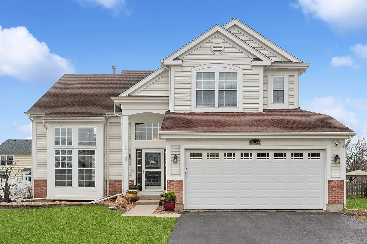 1305 Patrick Dr photo 1