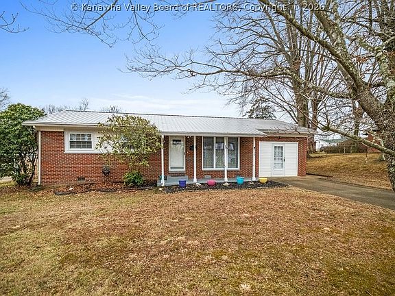 2nd image of 219 Melrose Dr