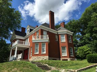 601 N 3rd St, Louisiana, MO 63353