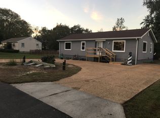 5 Delaware Ave, Ocean View, DE 19970