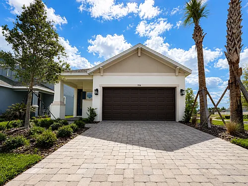 994 Teal Creek Dr Photo 1