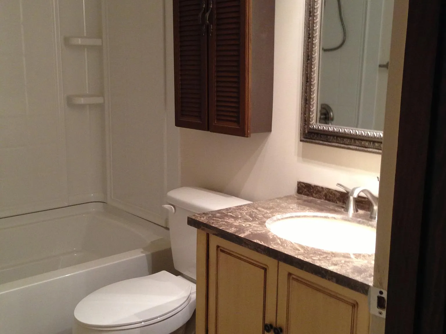 1 bed, 720 sqft, $925 — Photo 2