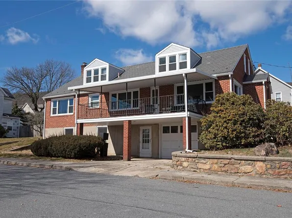 201 N Westbrook Ave, Pen Argyl, PA 18072