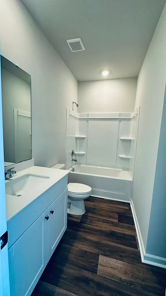 4 bed, 1965 sqft, $1,900 — Photo 4