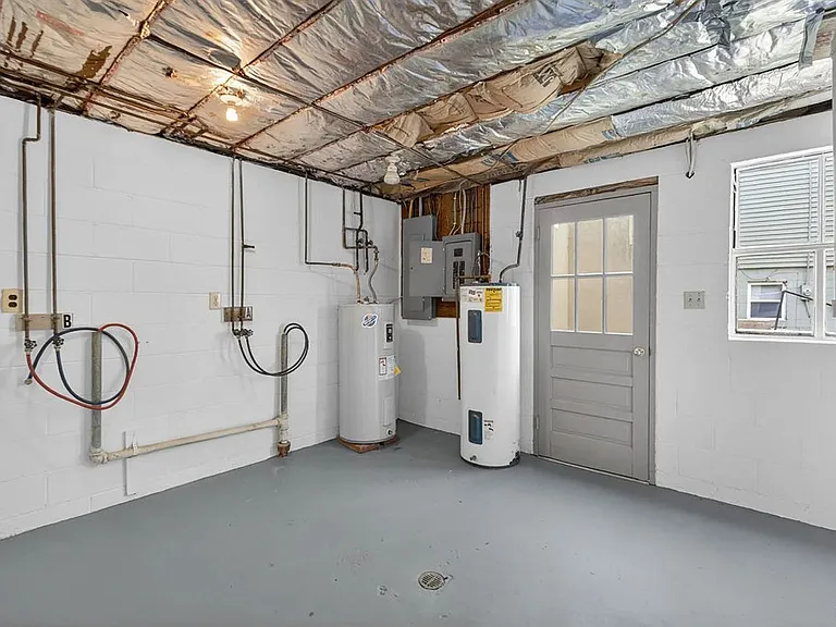 58 W Princeton Cir #A-1 — Photo 6