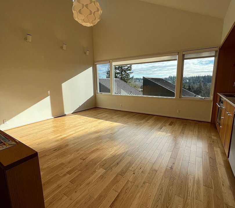 1st image of 47 D Ave