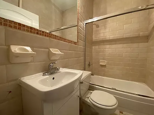 Rented by Keller Williams NYC | media 16