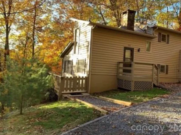 155 Horse Shoe Ridge Rd E, Deep Gap, NC 28618
