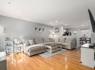 58 Boxberry Ln, Rockland, MA 02370