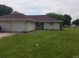 7055-7057 Emerald Ave, Enon, OH 45323
