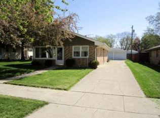 3007 Butler Ave, Steger, IL 60475