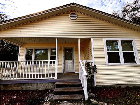 3rd image of 4828 Todd Acres Drive