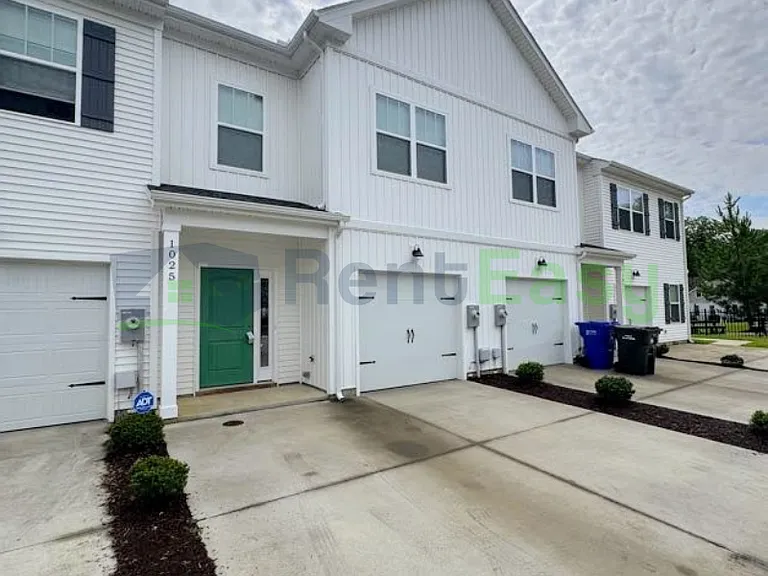1025 White Marsh Rd — Photo 2