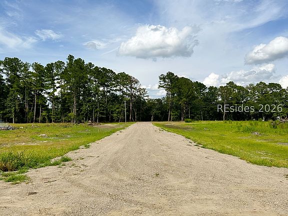 4th image of 2683 Langfordville Rd