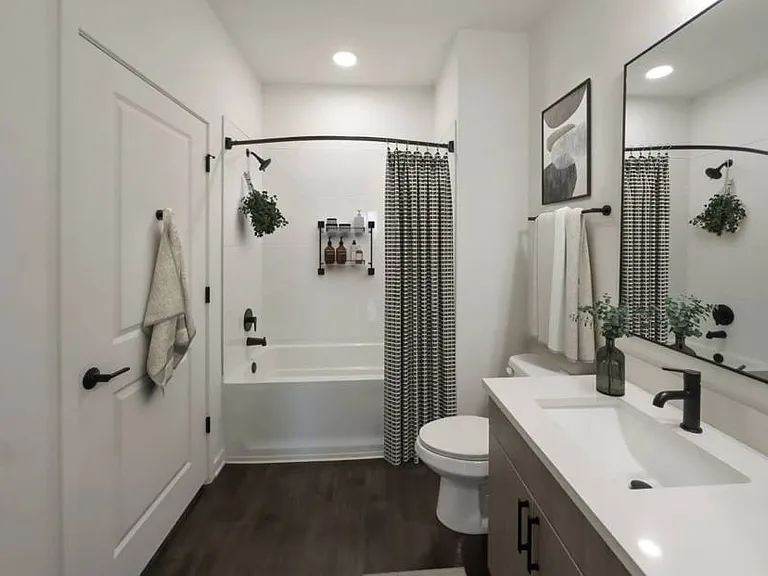 1722 Nuccio Pkwy — Photo 9