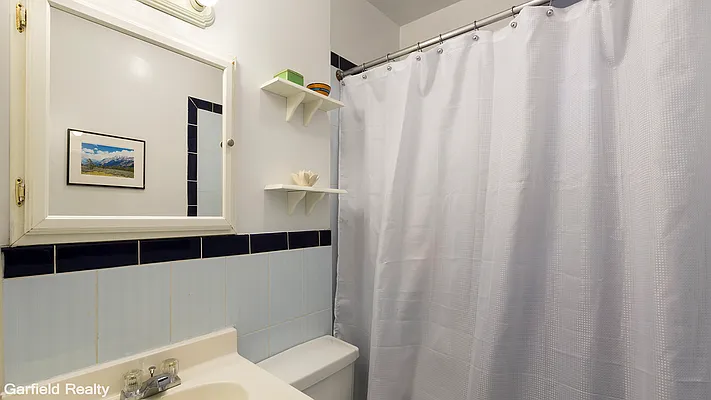 Sold by Garfield Realty  | media 14