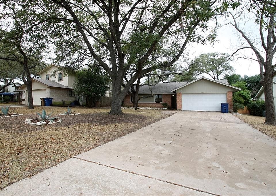 1st image of 6810 Shadywood Dr