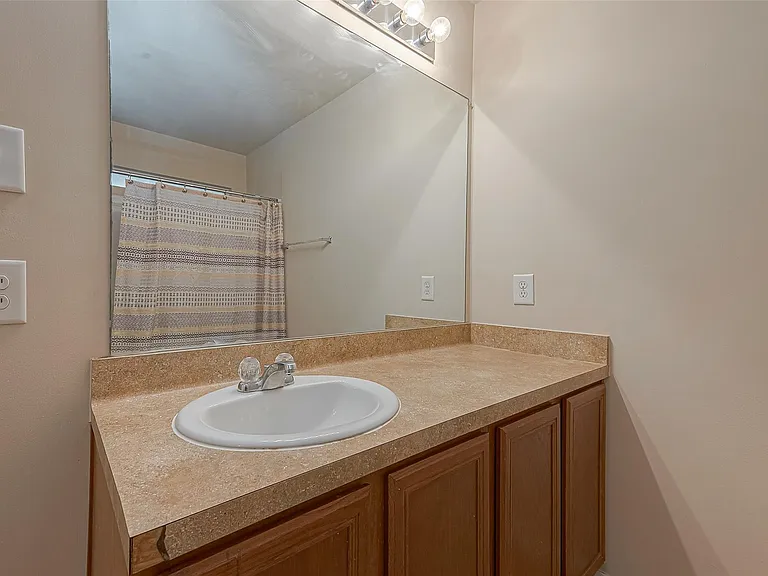 6352 Austinville Dr — Photo 29