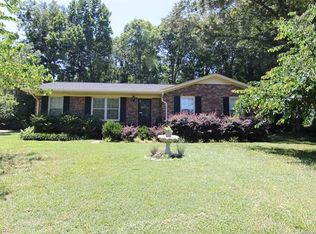 3917 Ferncliff Rd, Gastonia, NC 28056