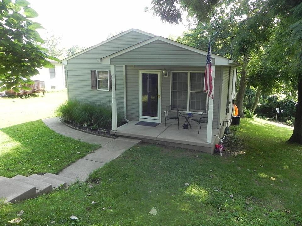 1st image of 691 Hornbeck Ave