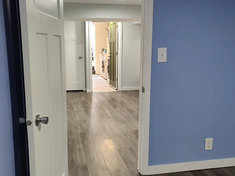 2712 Emerson Ave S #1 — Photo 19
