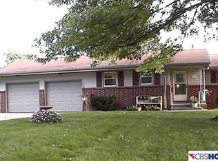 10735 Hilltop Rd, Omaha, NE 68134