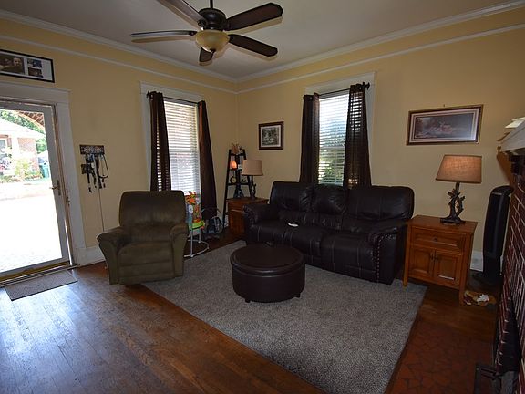 5th image of 407 Morgan Ave