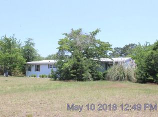 589 Elmer Rd, Jesup, GA 31545