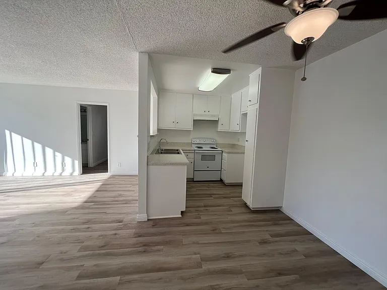 Beachwood Village Apartments — Photo 87