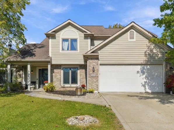 920 Windsor Lake Dr, Fort Wayne, IN 46845