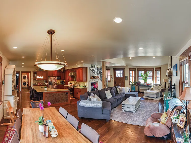 Dinning room to living room and kitchen