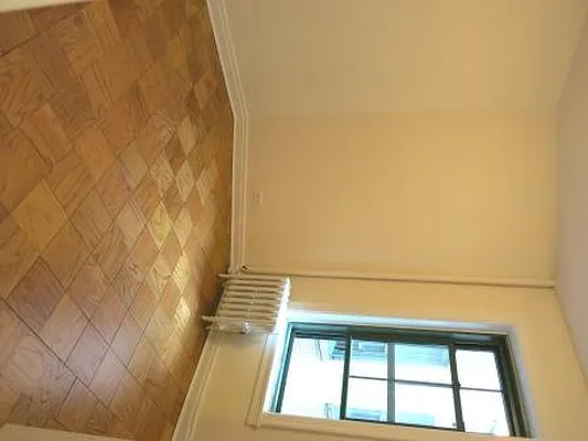 Rented by City & Suburban | media 22