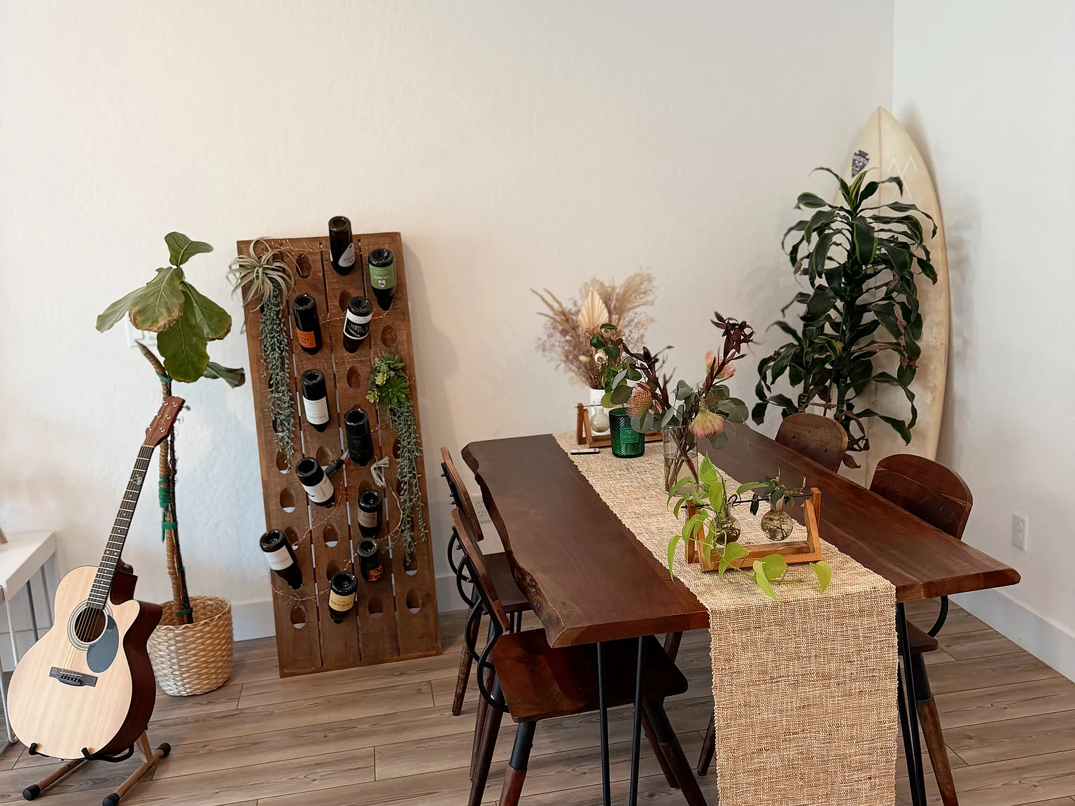 3 bed, 1383 sqft, $3,100 — Photo 4