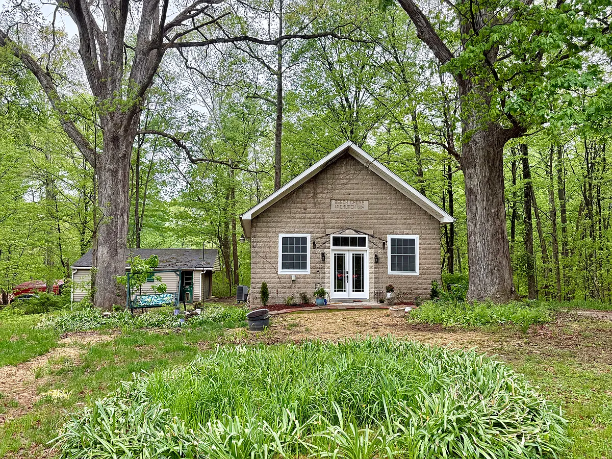 Building Photo - 9494 N Lick Creek Rd