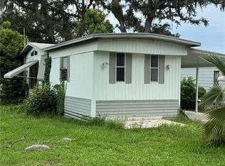 39611 Gloryland Dr, Dade City, FL 33525