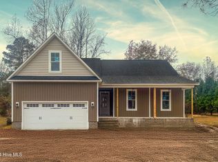 102 Wakefield Dr, New Bern, NC 28562