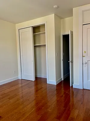 Rented by Oxford Property Group | media 3