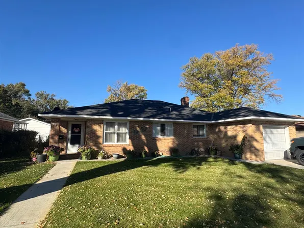 1709 Cleveland St, Lexington, NE 68850