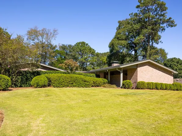 2425 Craigston Dr, Columbus, GA 31906