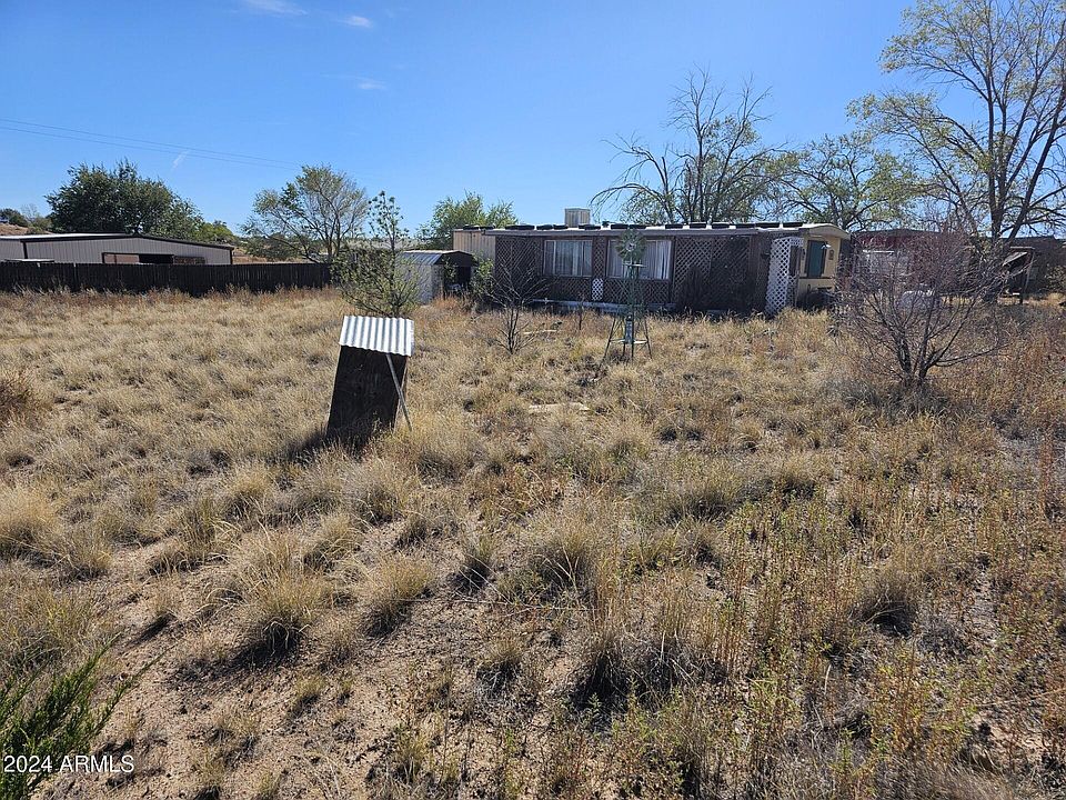 1st image of 2415 W Road 4 North -- #24